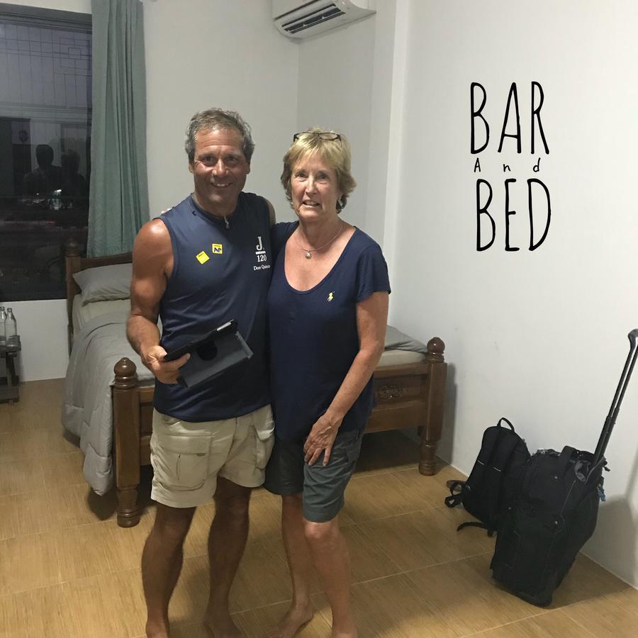 Хостел Barandbed Urt Сураттхани Экстерьер фото