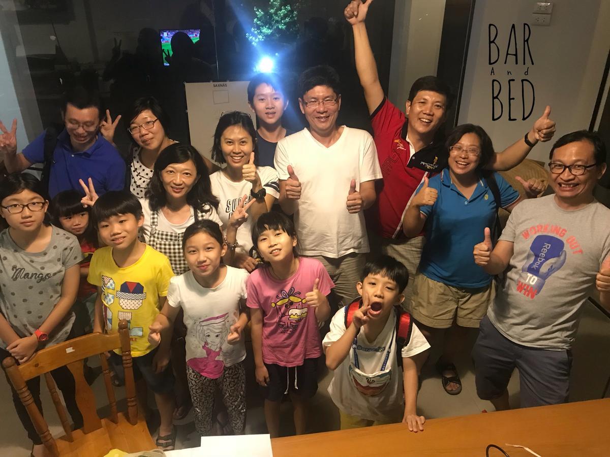 Хостел Barandbed Urt Сураттхани Экстерьер фото